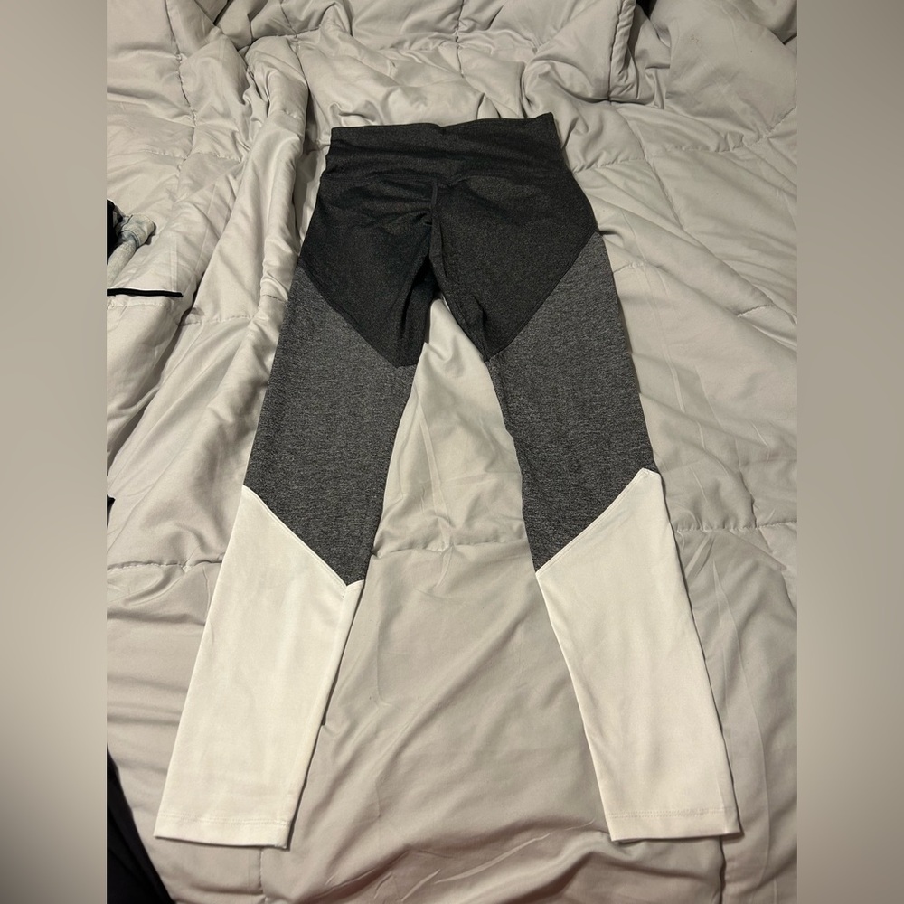 Women’s forever 21 leggings